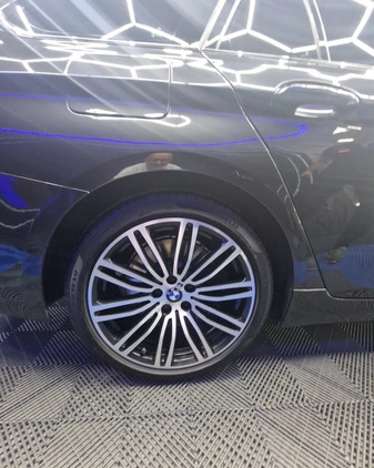 BMW Seria 5 cena 129000 przebieg: 270000, rok produkcji 2018 z Bielsk Podlaski małe 137